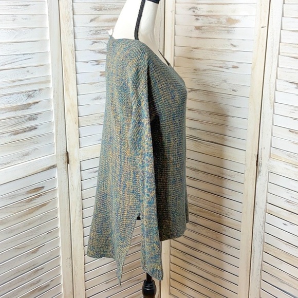 BCBGENERATION | Hi-Lo Green Blue Oversized Sweater - Picture 6 of 9